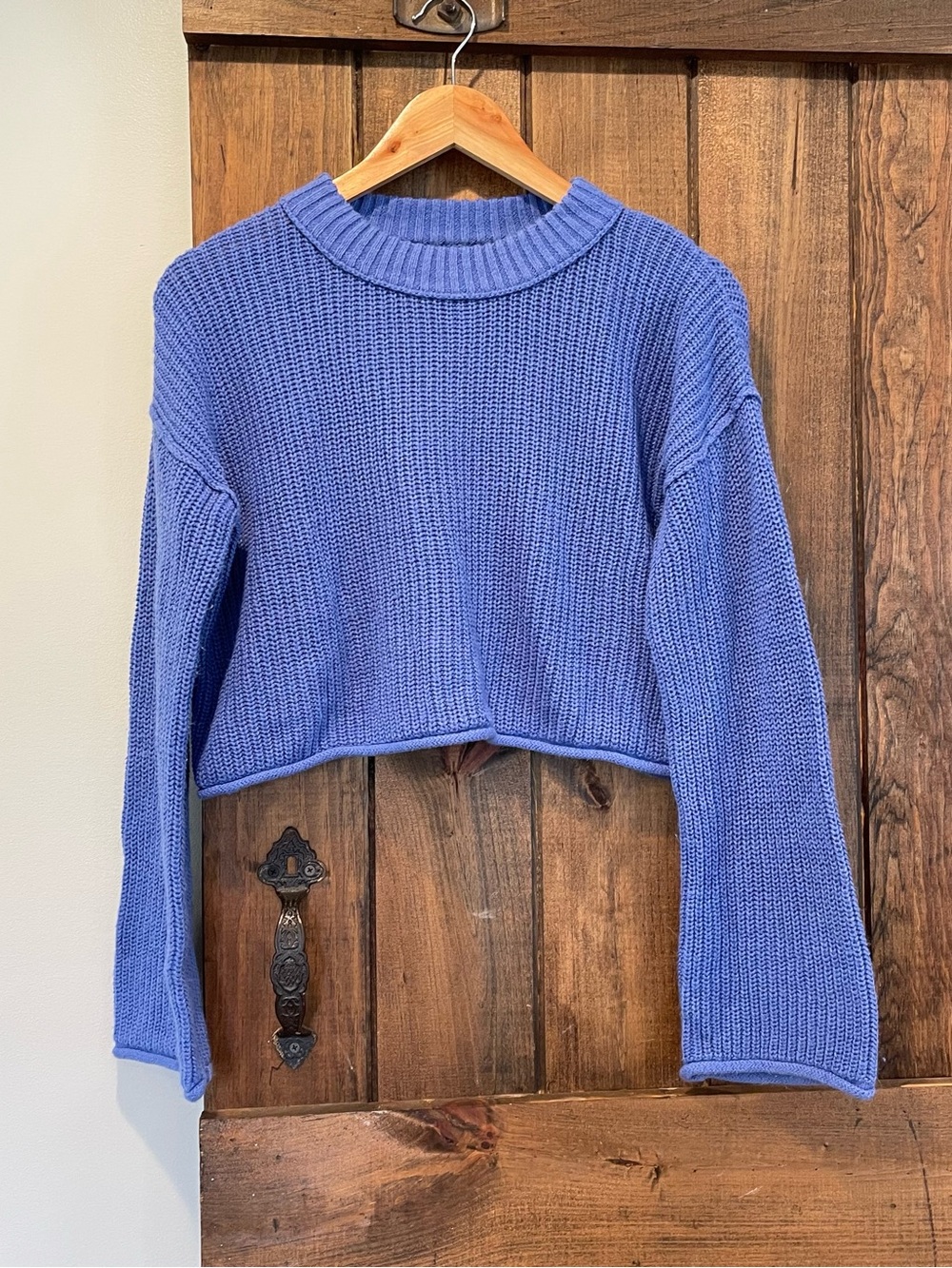 Wild Fable Blue Rib Knit Crewneck Crop Flare Sleeve Sweater Small